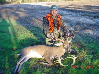deer hunter with 14 pt.